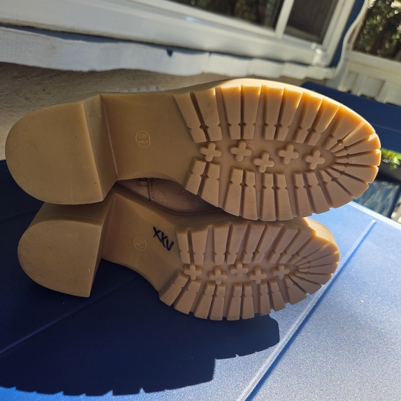 Universal Thread Target Taupe Suede Block Heel Ankle Boots - Picture 7 of 8